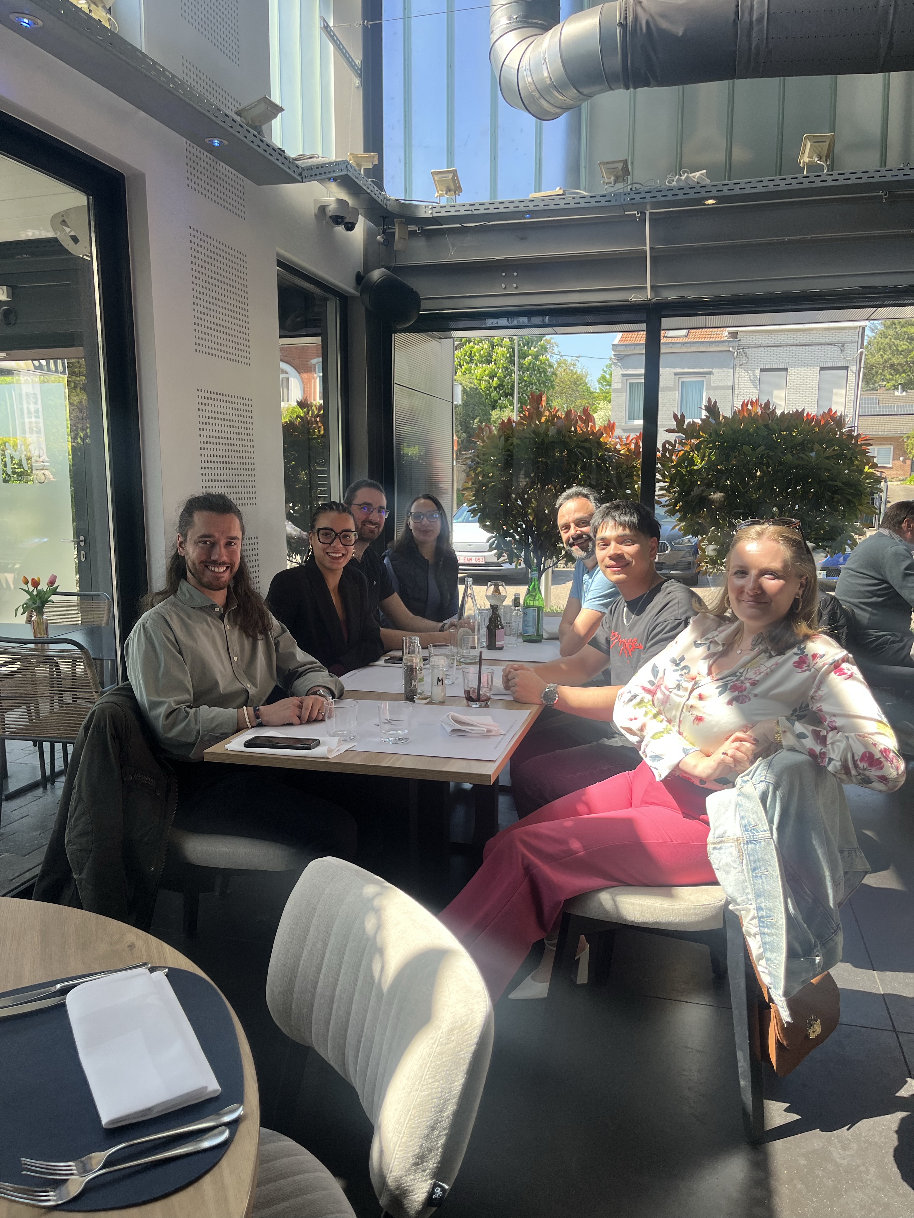 Team Lunch between colleagues