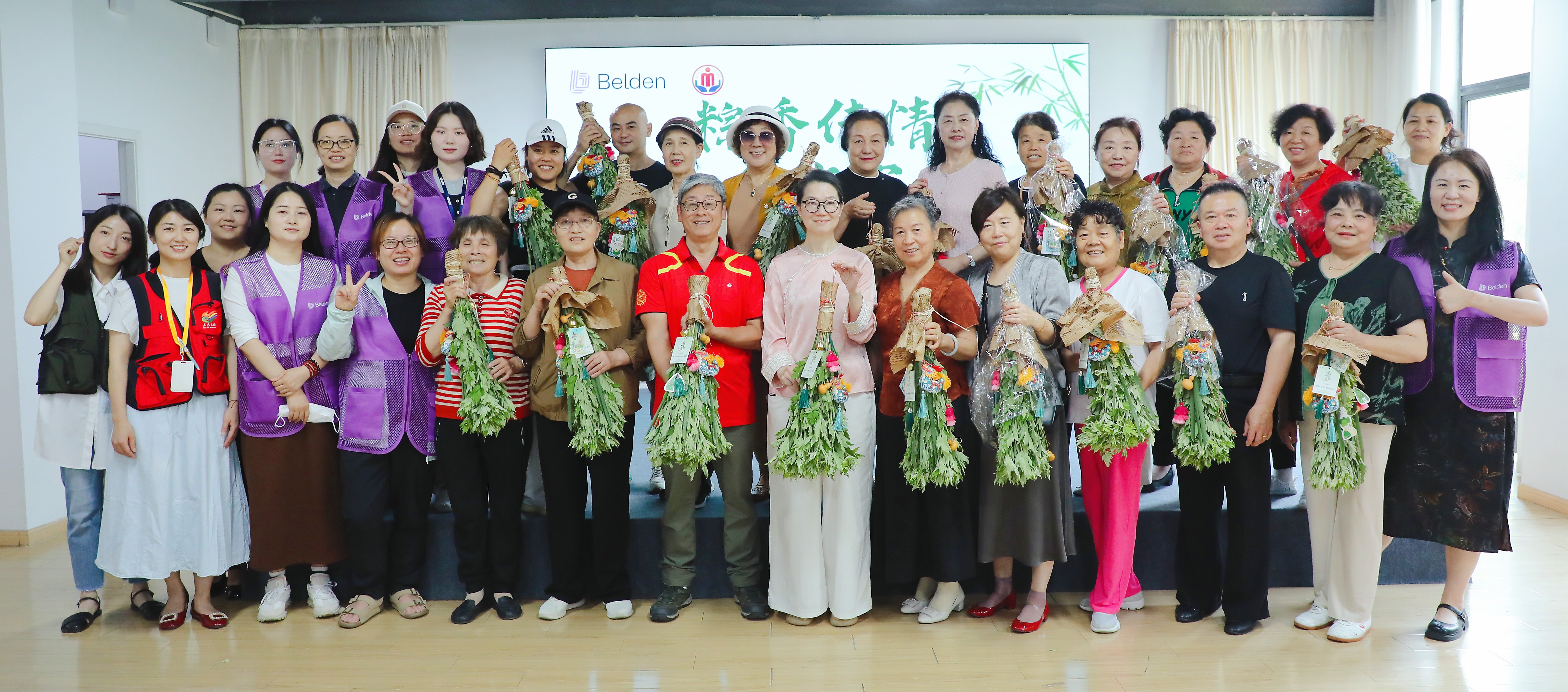 Belden Suzhou’s Dragon Boat outreach had 50 volunteers sew sachets and delivered joy to Kunshan seniors.