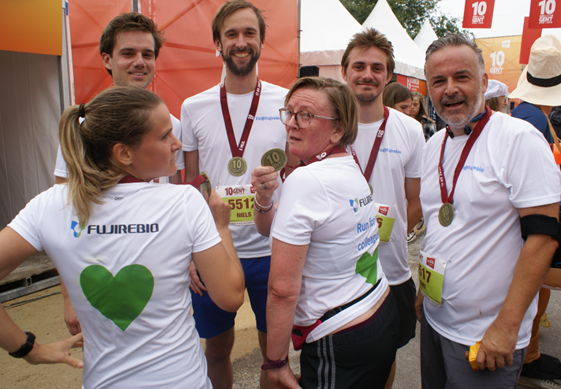 Fit @ Fujirebio Europe: running the 10 Miles side by side at the Blaarmeersen in Ghent.