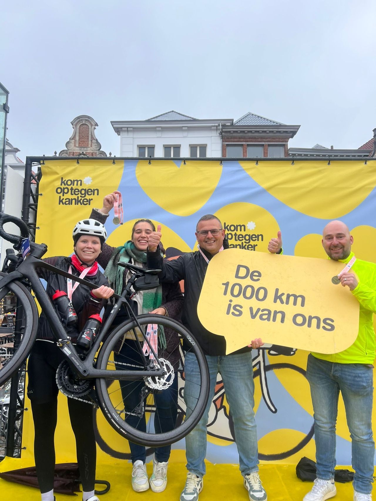Our colleagues reached the finish line of the 1,000 km Kom Op Tegen Kanker challenge.
