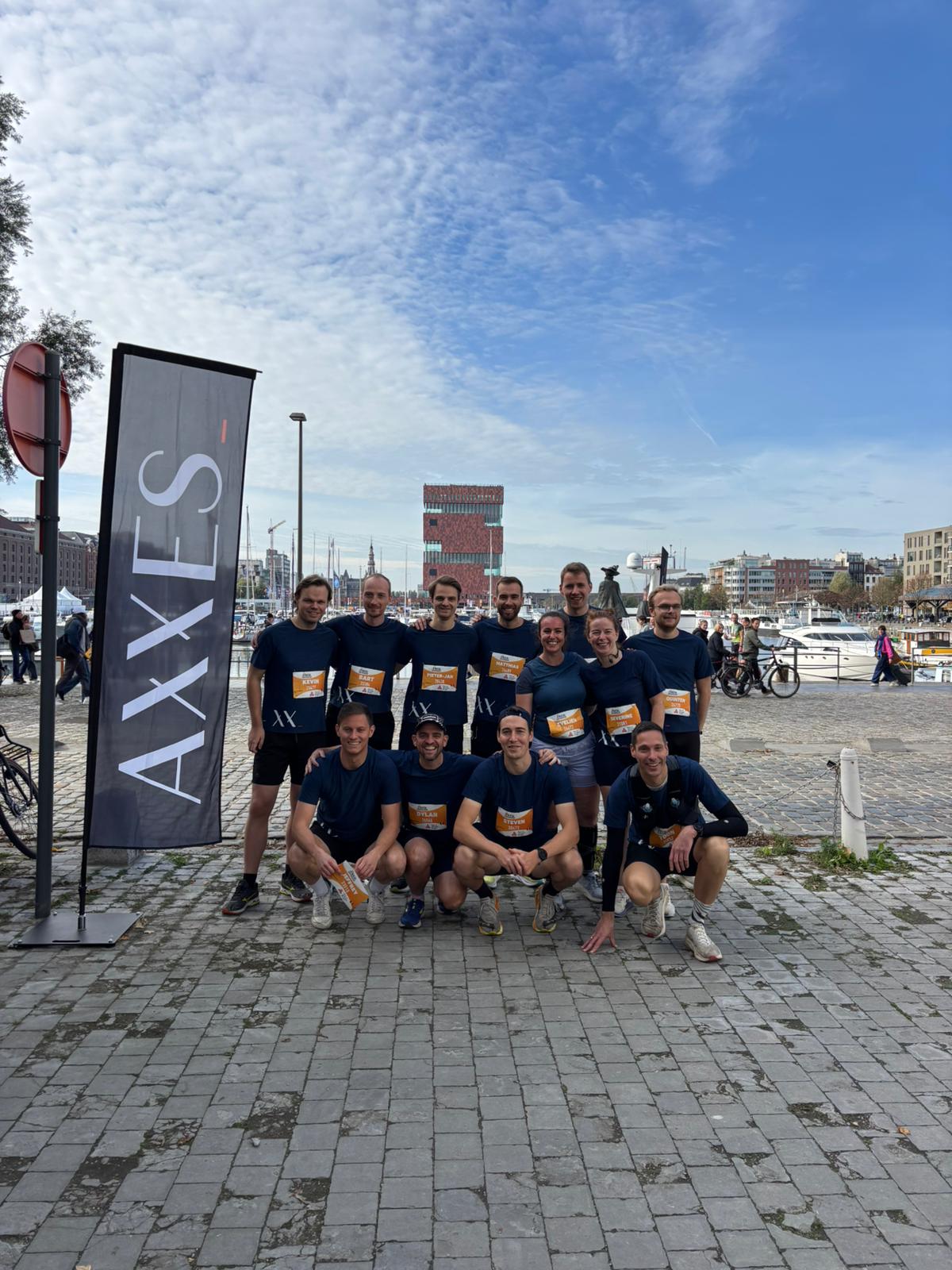 Our colleagues who participated in the Antwerp Marathon and 20km. With a supporters' village at the door.