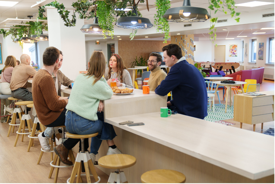 Coffee Break in Sèvres