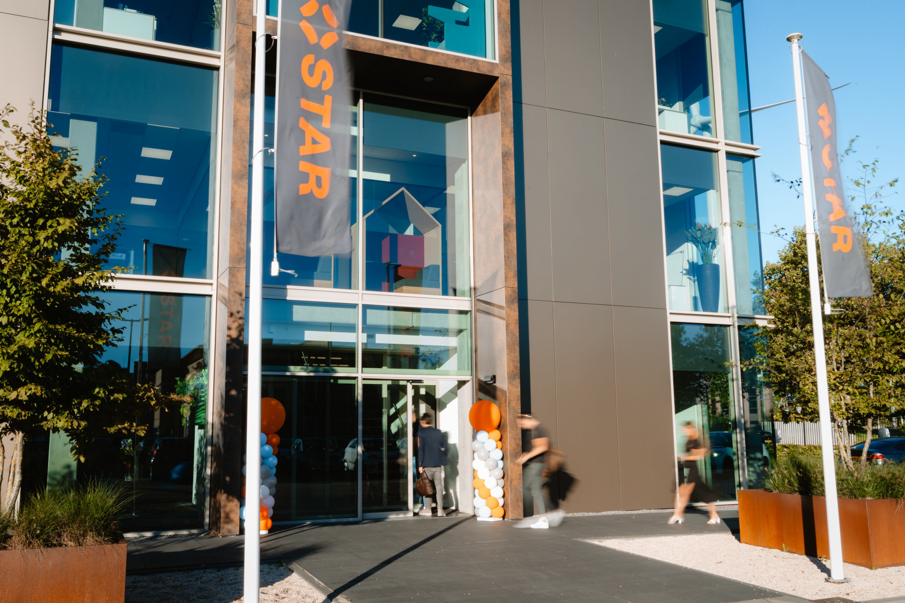 A modern working environment with a focus on sustainability and well-being. 